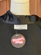 Load image into Gallery viewer, 80s Vintage Satin Embroidered Label Black Blazer
