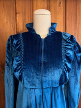 Load image into Gallery viewer, Vintage Blue Ruffled House Coat
