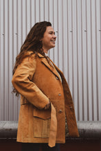 Load image into Gallery viewer, Vintage Suede Belted Jacket
