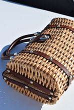 Load image into Gallery viewer, Vintage Woven Basket Purse
