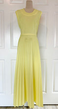 Load image into Gallery viewer, Sleeveless Pale Yellow Pleated Dress
