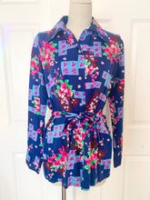 Load image into Gallery viewer, 1970’s Floral Button Up Tie Waist Shirt
