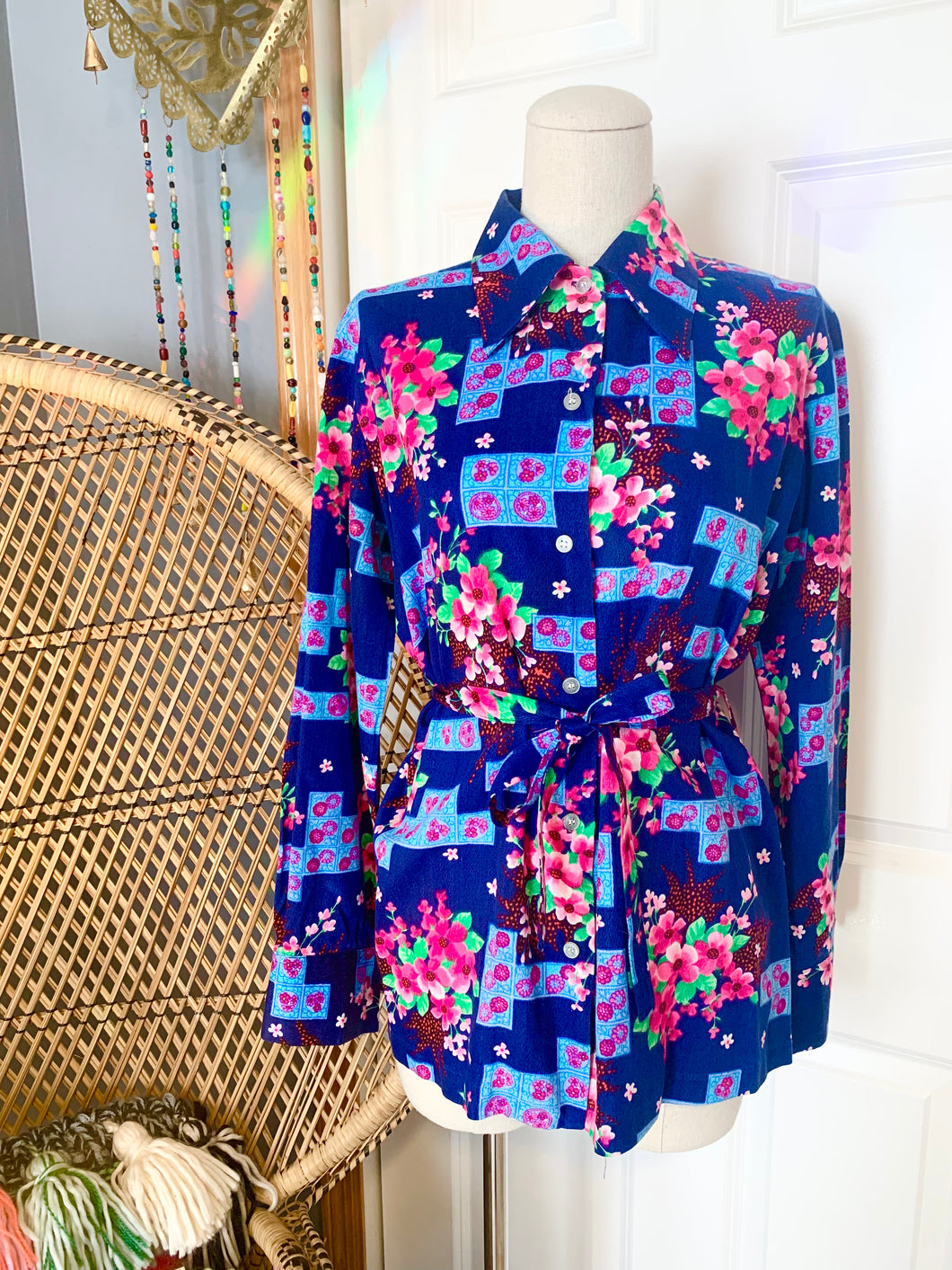 1970’s Floral Button Up Tie Waist Shirt