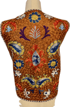 Load image into Gallery viewer, Vintage Paisley Embroidered Vest
