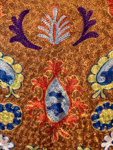 Load image into Gallery viewer, Vintage Paisley Embroidered Vest
